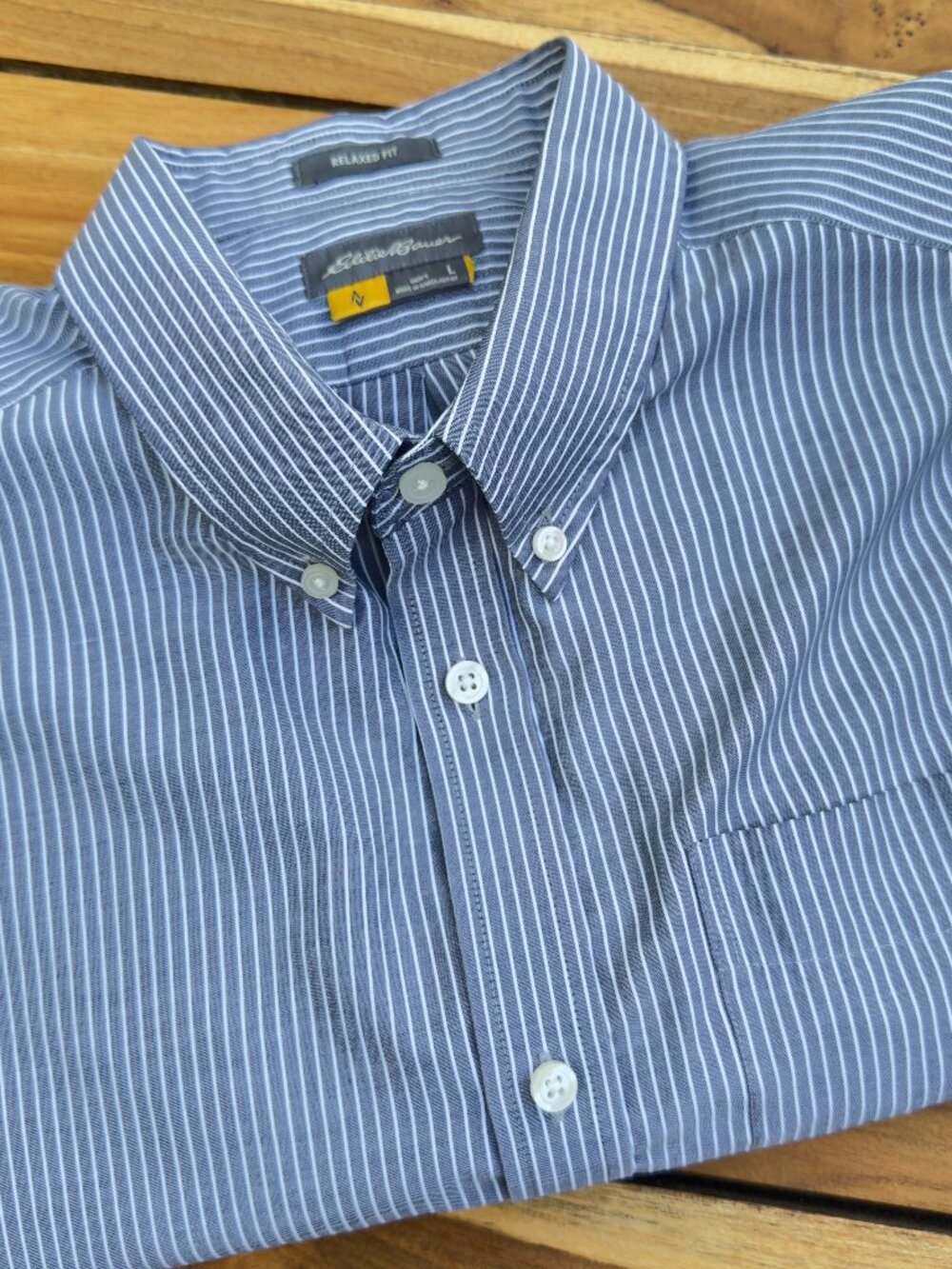 Eddie Bauer Relaxed Fit Button-Down One Pocket Men's Shirt Large Grey Stripe